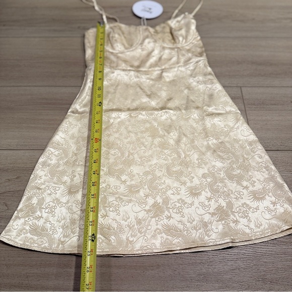 NEW Princess polly champagne pop mini dress size 2 Sexy Silky Gold - Picture 7 of 15
